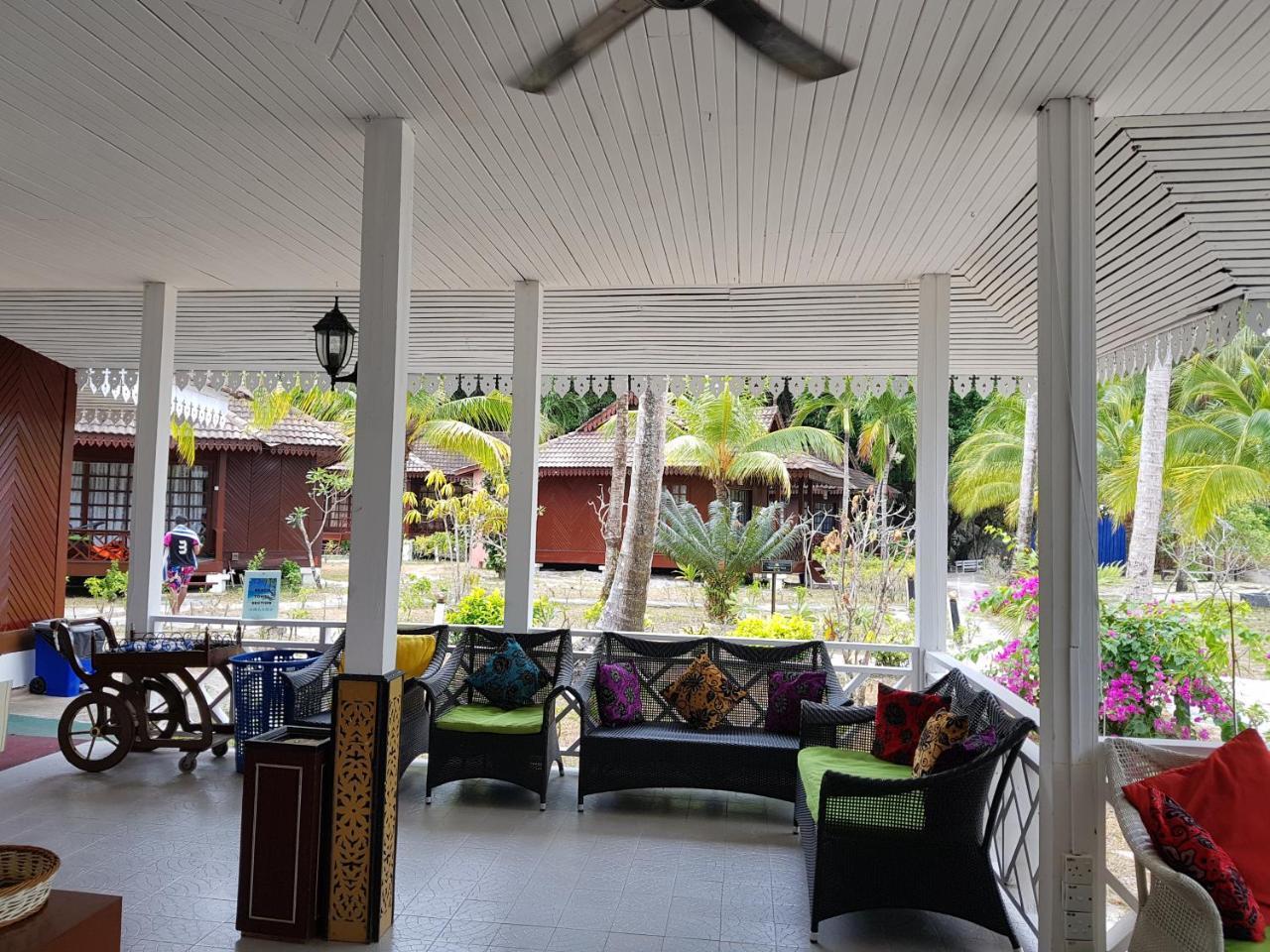 Sari Pacifica Resort & Spa, Lang Tengah Exterior foto