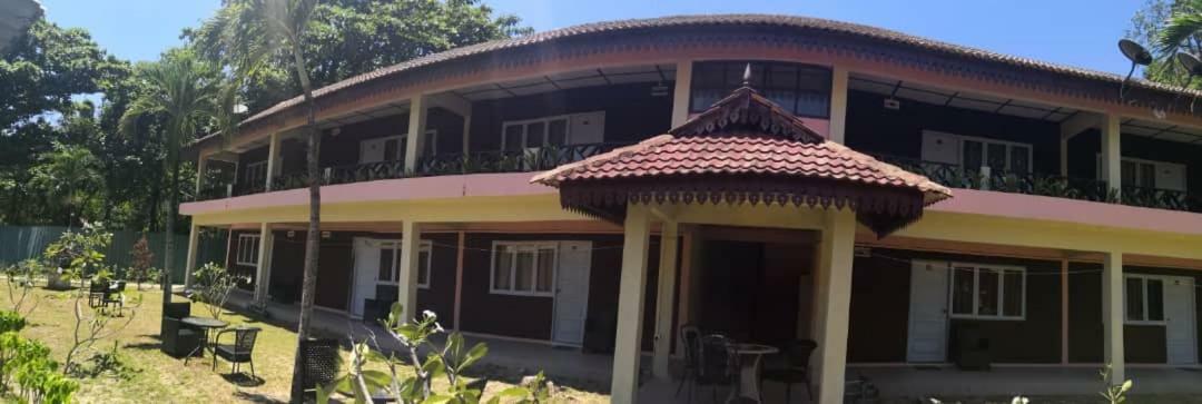 Sari Pacifica Resort & Spa, Lang Tengah Exterior foto